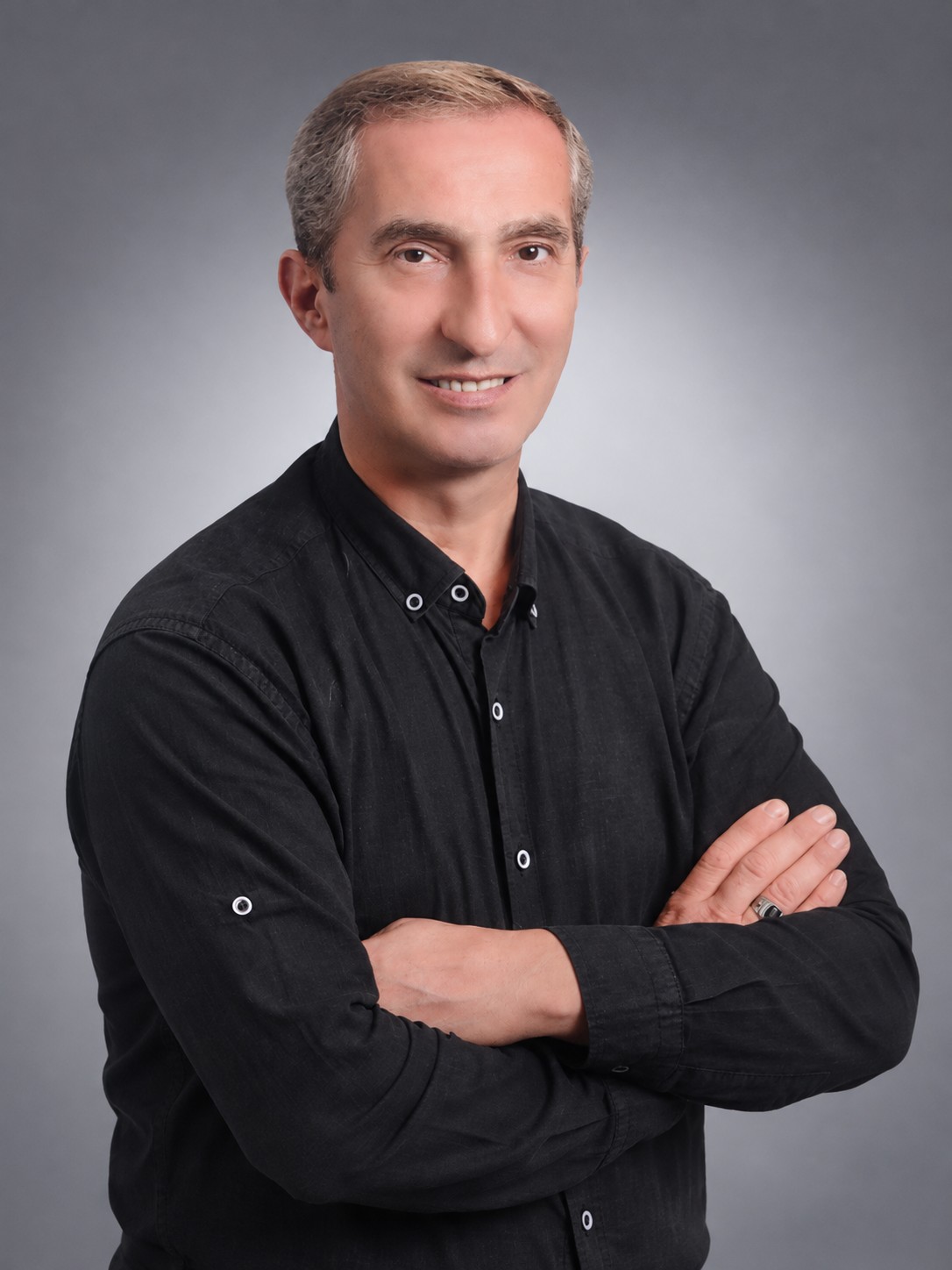 Muzaffer Çelik — exclusive talk portrait